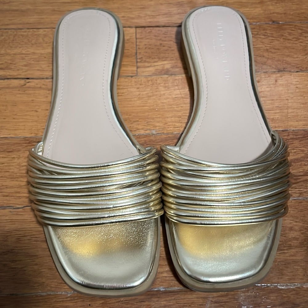 Kelly Rowland for Just Fab gold sandals